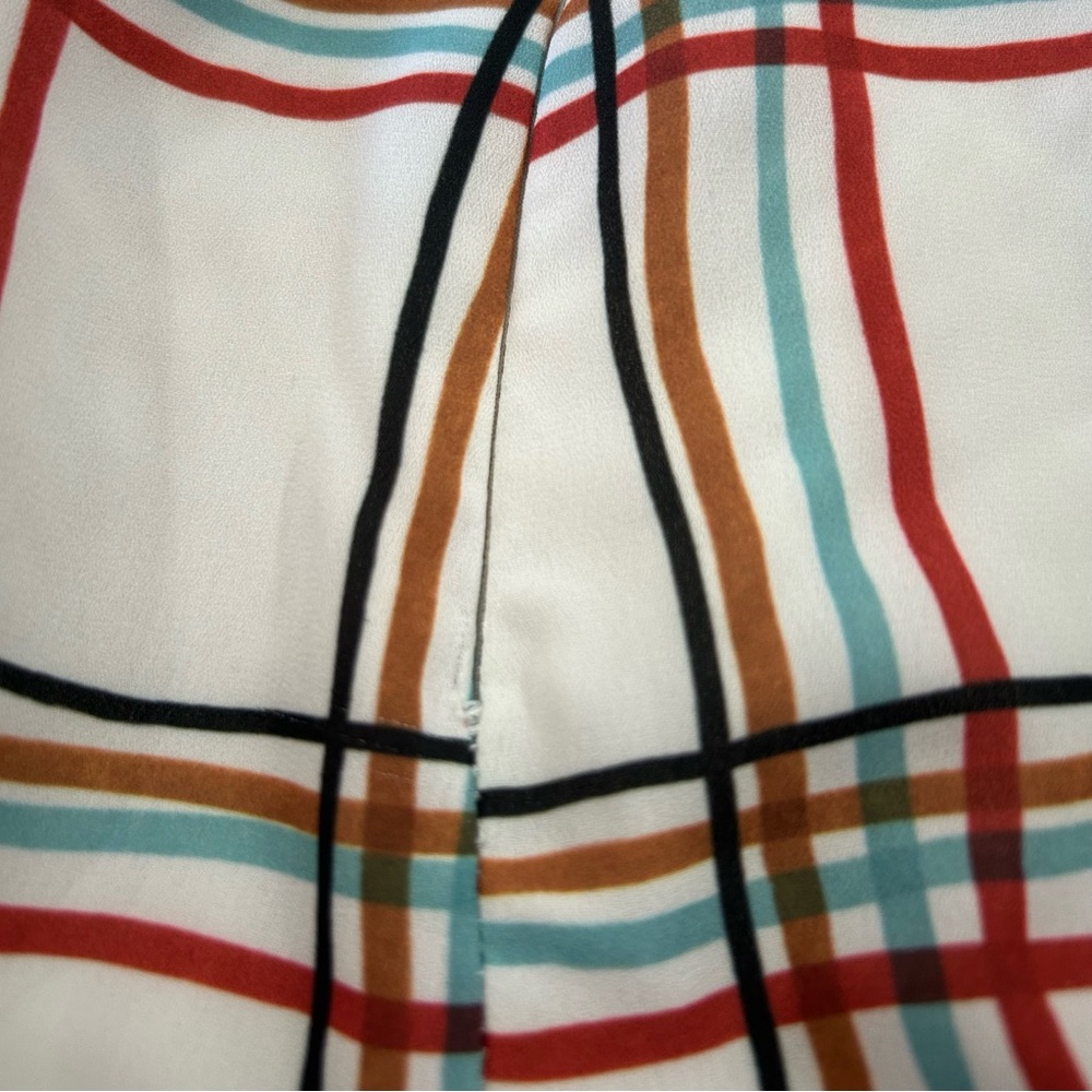 PatBo Windowpane Plaid Ruffle Mini
Skirt Size 4 - Picture 6 of 7